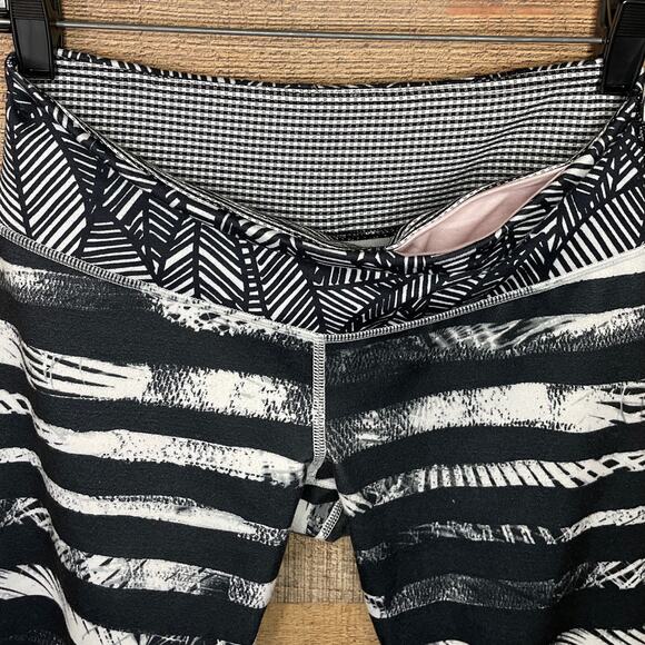 Lululemon Wunder Under Crop II Shady Palms Black White Leggings SZ 6 - Picture 7 of 10